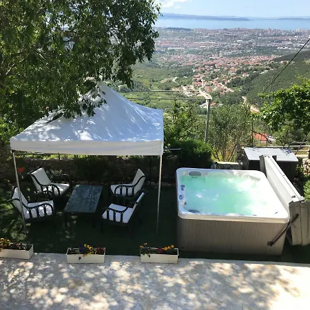 Relax House * Solin